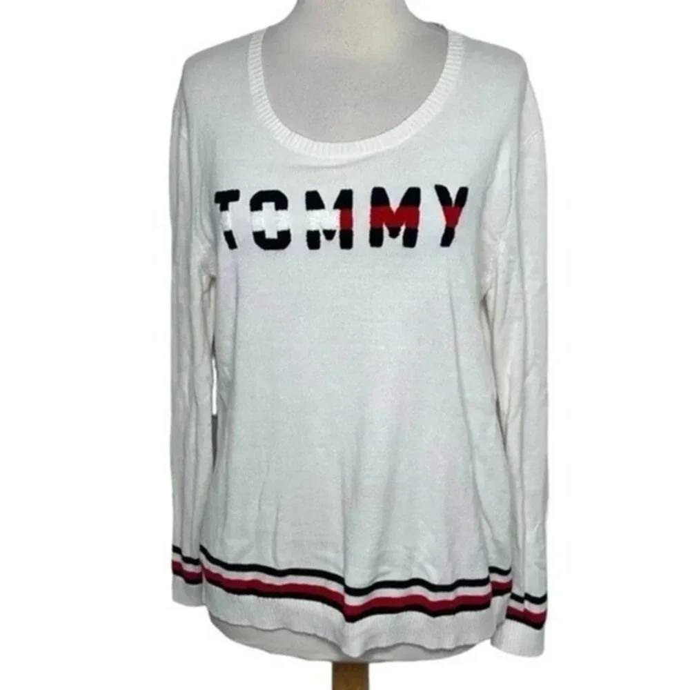 Retro Tommy Hilfiger Women White Long Sleeve Crew Neck Sweater Size‎ Medium Y2K